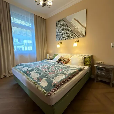 Hotel Cafe Post 3*